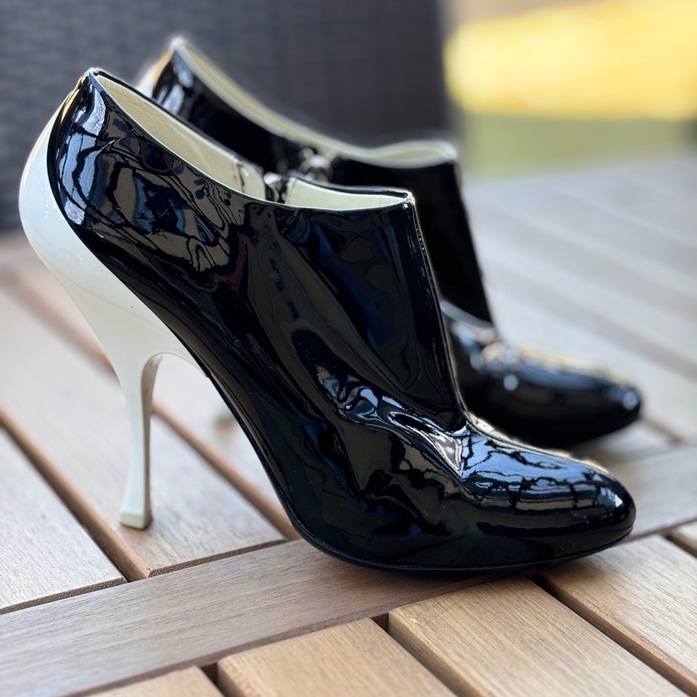Miu Miu Black White Patent Leather Ankle Boots